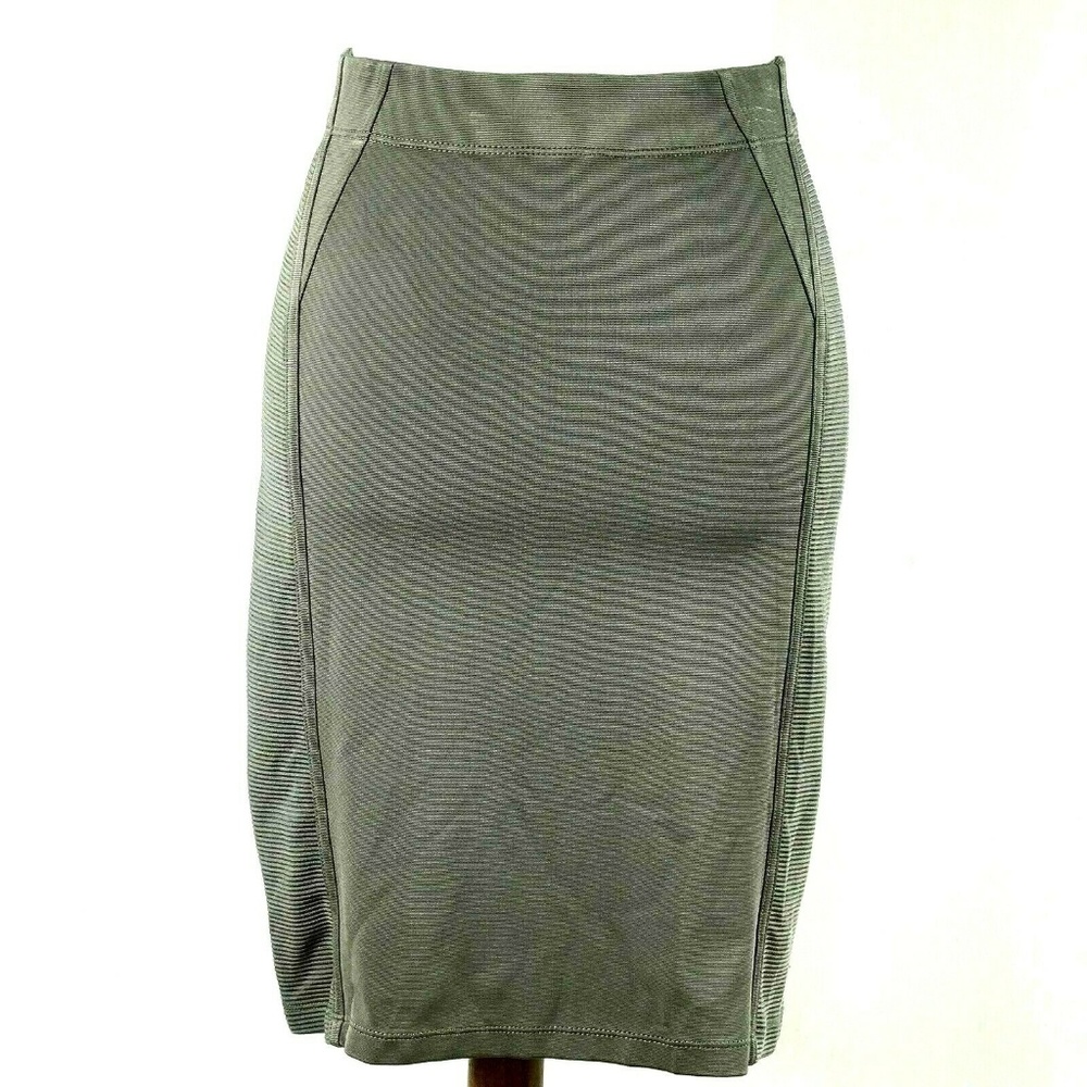 BCBGMazAzria Misty Morning Bandage Skirt Short